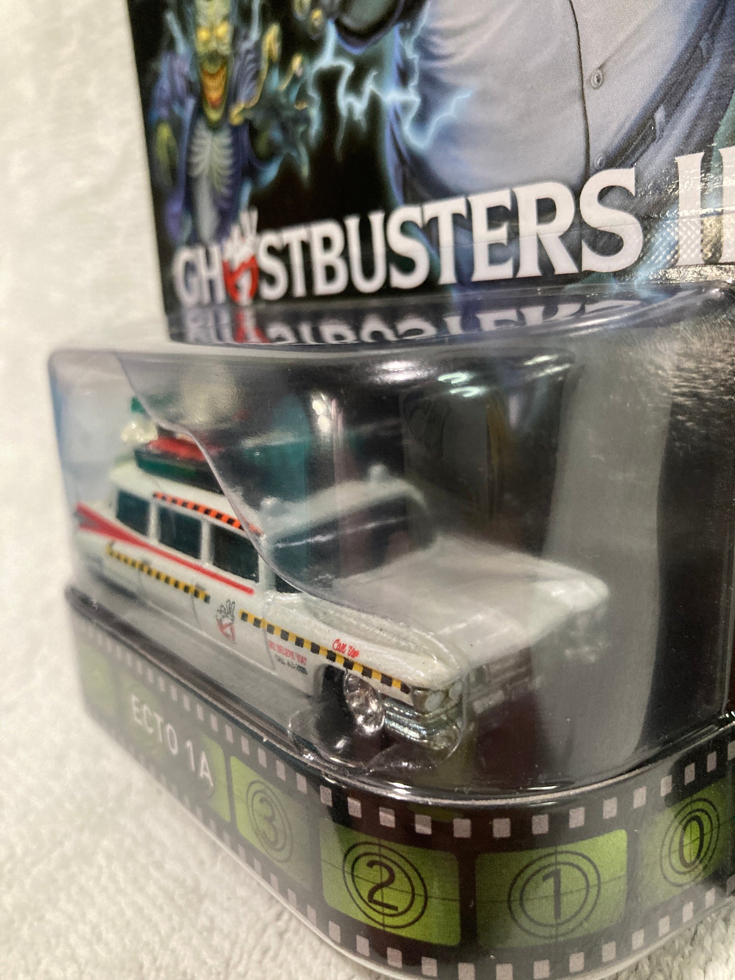 Ecto 1A | Ghostbusters II | Hot Wheels Retro Entertainment