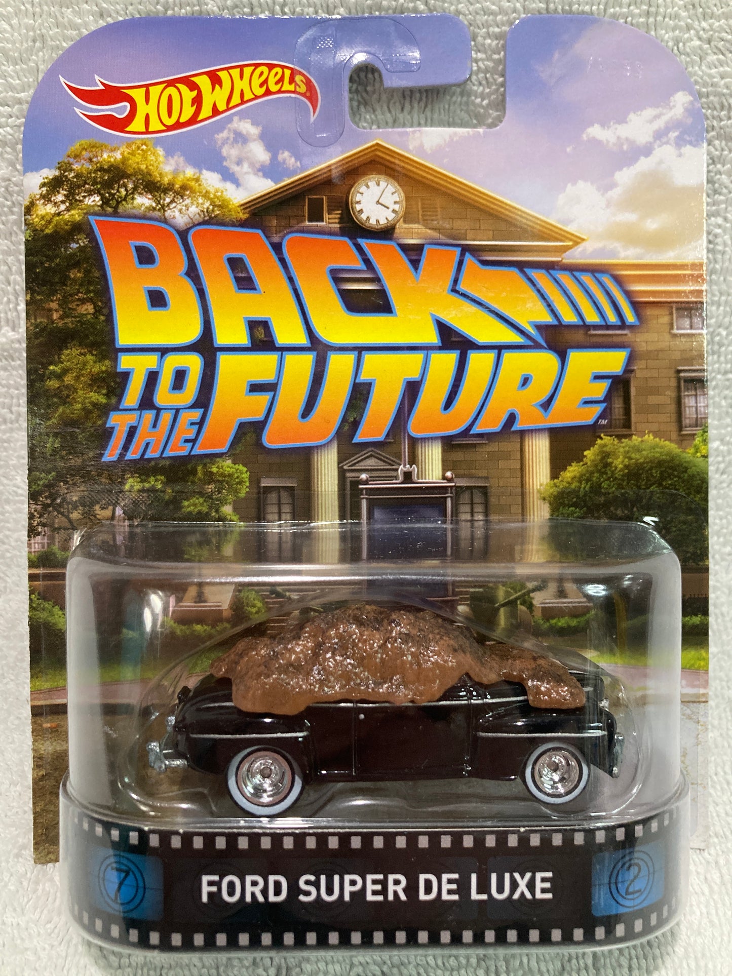 Ford Super De Luxe | Back to the Future | Hot Wheels Retro Entertainment