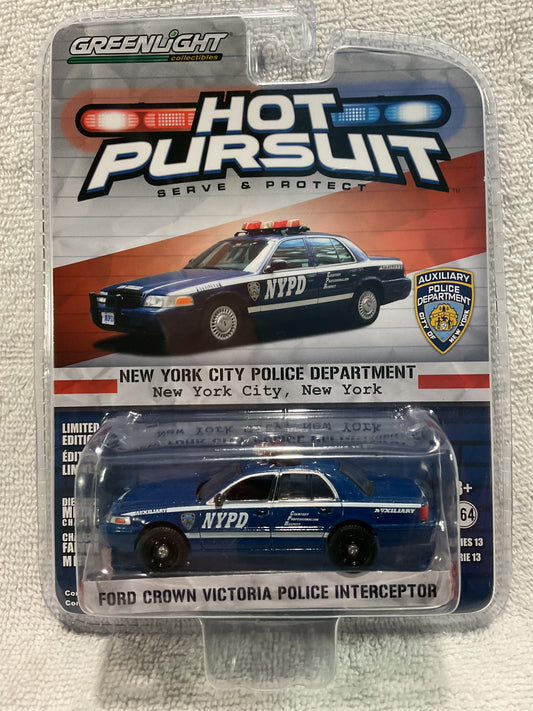 Ford Crown Victoria | NYPD | Hot Pursuit | Greenlight