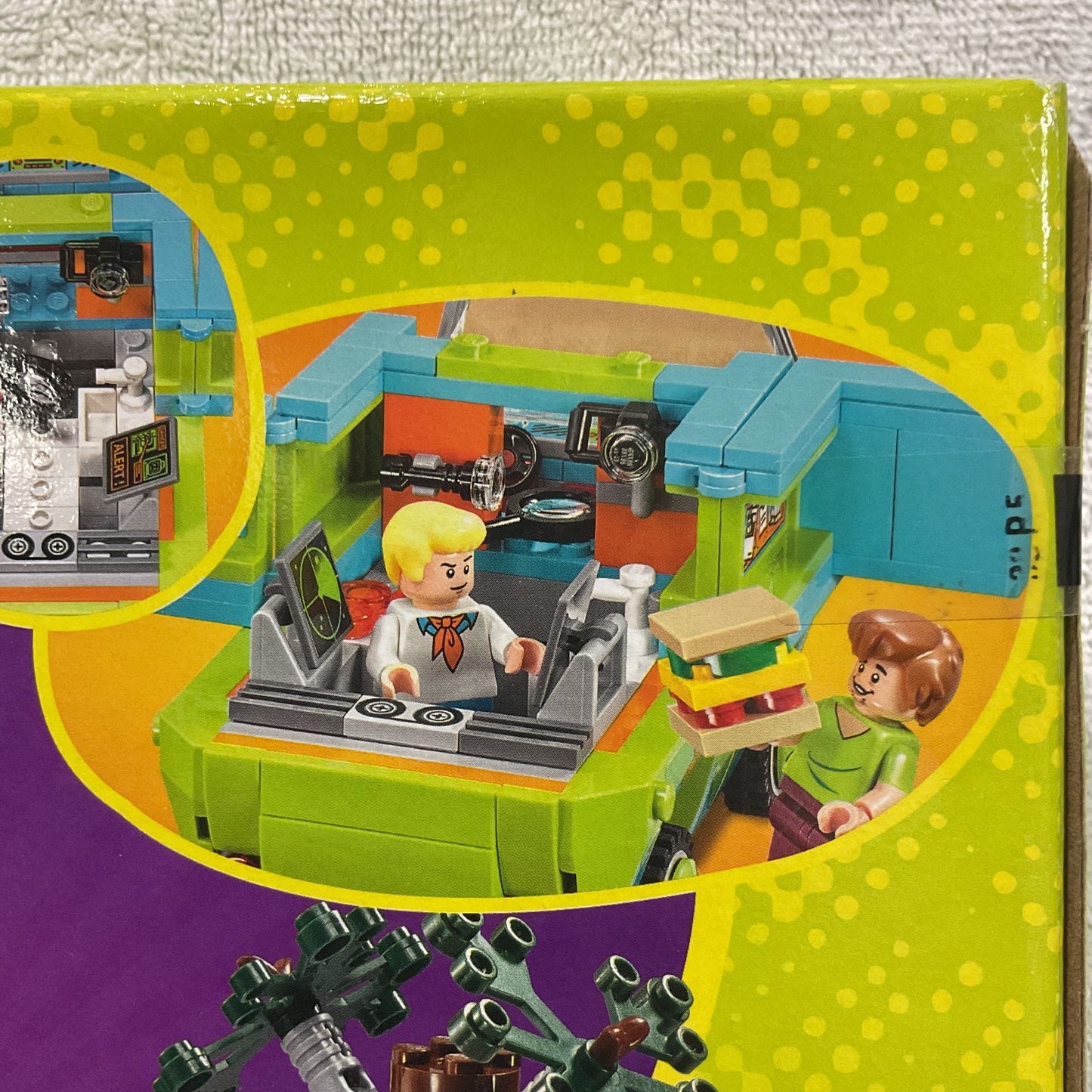 75902 The Mystery Machine | LEGO Scooby Doo